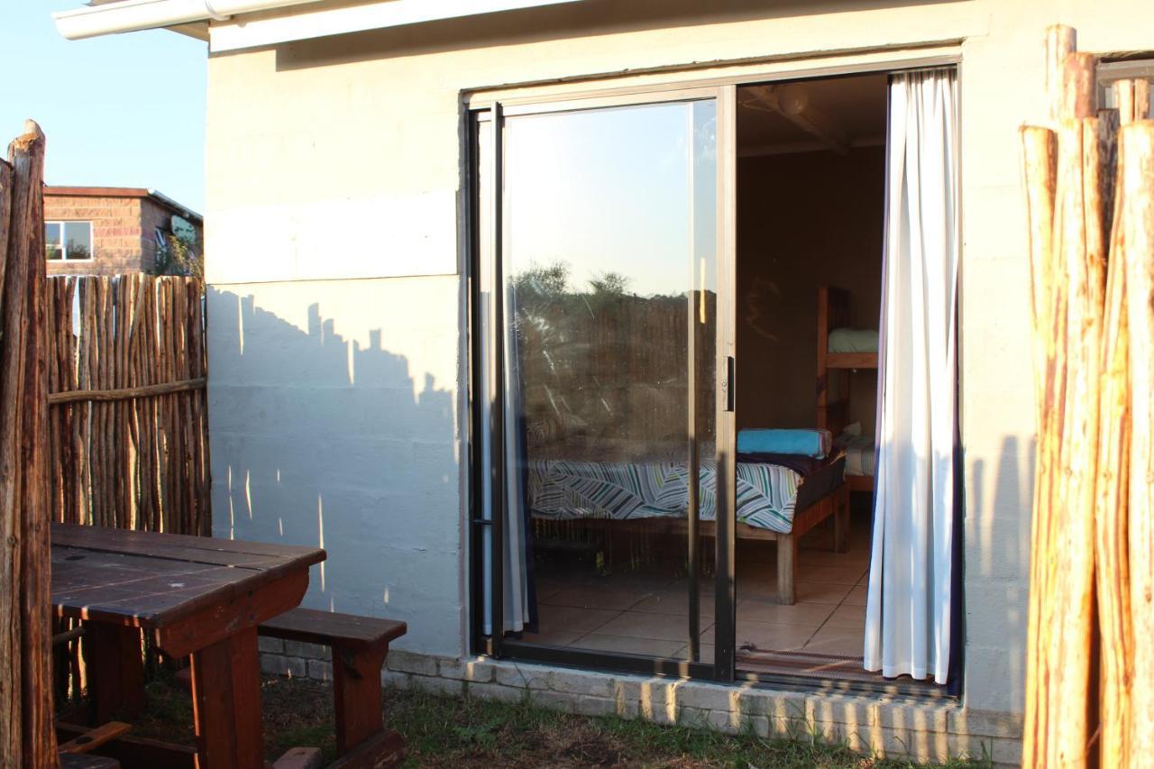 The Wild Farm Backpackers Hostel Wilderness Exterior photo